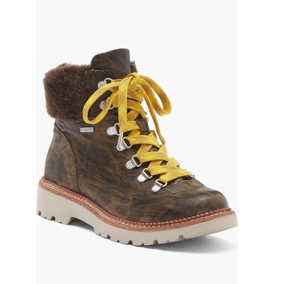 Bionica Shoes - Bionica Danie Genuine Shearling Trim Hiking Boots Olive Green Camo Women’s 6 NEW